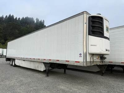 UTILITY 3000R 53 ft Reefer Trailer - Sliding Axle, Roll up Door, Liftgate, Thermo King