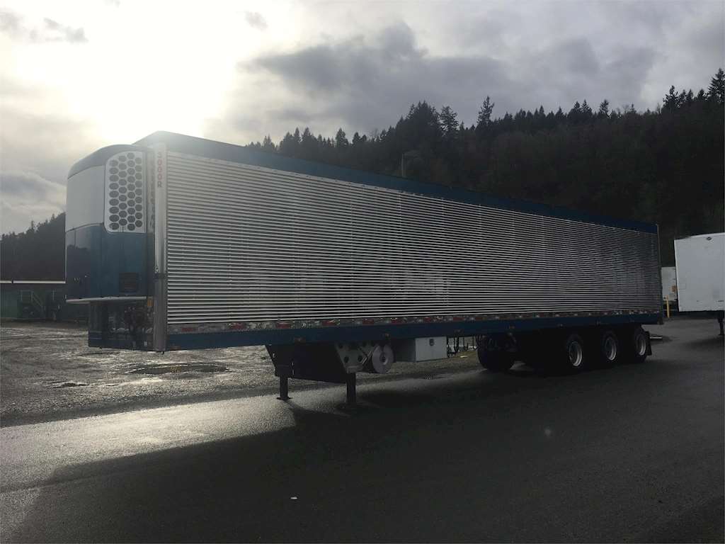 2010 UTILITY 3000R STAINLESS TRIAXLE AIR RIDE DUALTEMP REEFER