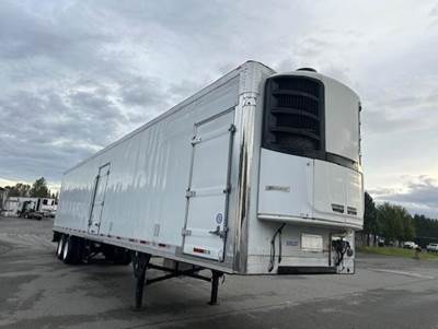 UTILITY ROLL DOOR A/R REEFER W/CA COMPLIANT TK S-600 MT Reefer Trailer