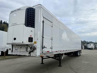 UTILITY ROLL DOOR REEFER TRI-AXLE WITH THERMO-KING MT Reefer Trailer