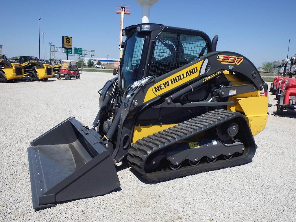 2018 New Holland C237 Skid Steer For Sale, 621 Hours