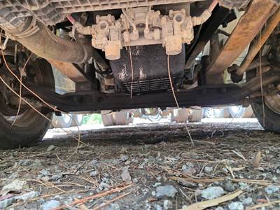 Freightliner Columbia Front Axle Assembly