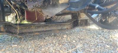 Mack Pinnacle CHU613 Front Axle Assembly for a Mack CHU613