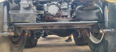 Mack Pinnacle CHU613 Rear Axle Assembly for a Mack CHU613