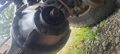 Eaton 567 Rear Axle Housing