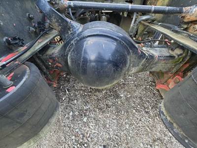 Freightliner Century Class Rear Axle Housing for a Freightliner CENTURY