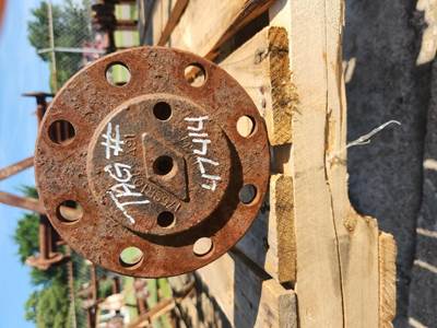 Spicer SPICER AXLE SHAFT Axle Shaft for a Spicer AXLE SHAFT