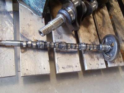 Detroit Camshaft
