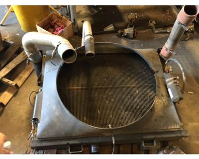 Mack CH613 Cooling Assembly for a Mack CH 613