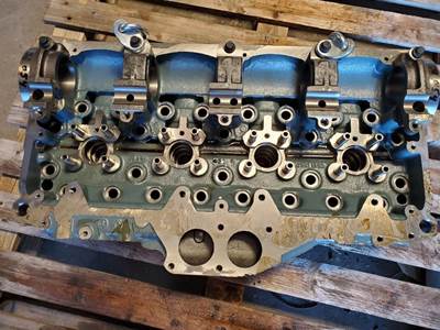 Detroit Cylinder Head