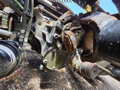 Freightliner Columbia Front Differential