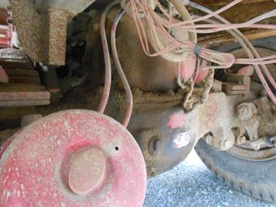 Rockwell SUDR Rear Differential for a Autocar DC9364B