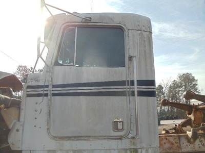 Kenworth T400B Left Front Door Assembly