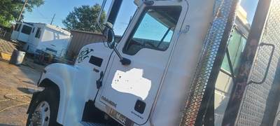 Mack CH613 Front Door Assembly