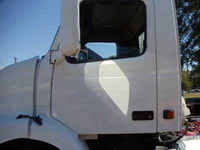 Volvo VN Left Front Door Assembly for a Gmc/Volvo/White VN