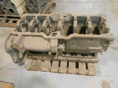 Mack Engine Block / Cylinder Block