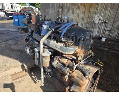 Mack E7 Engine