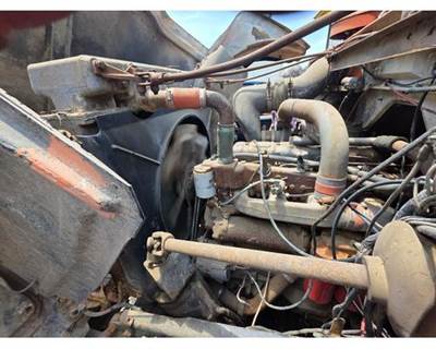 Mack EM6 Engine for a Mack DM685S