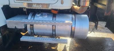 Mack CH613 Fuel Tank