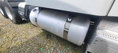 Peterbilt 567 Fuel Tank