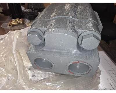Metaris Hydraulic Pump