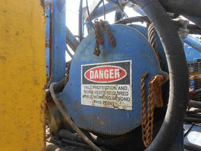 Crane Carrier (CCC) RIG Truck Tank