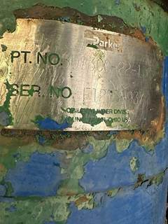 RAISING CYLINDER CRANE CARRIER # SD83CC-22-176