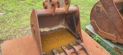 USED KOMATSU PC35R-8E SN# 303-31-144413-53 C&P ATTACHEMENTS
0.143 CAPACITY,