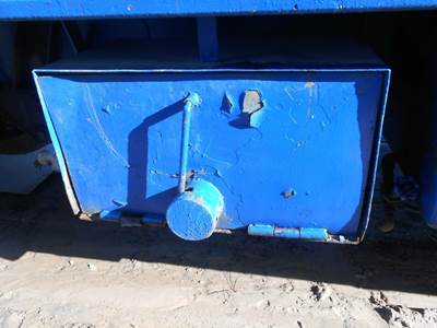 Crane Carrier (CCC) RIG Tool Box for a Crane Carrier RIG