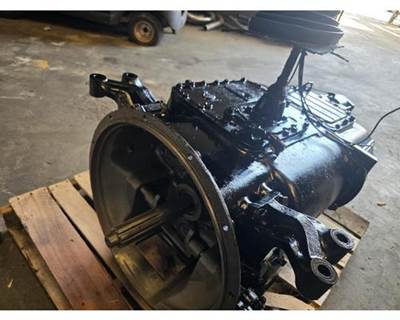 Mack T2070 Transmission