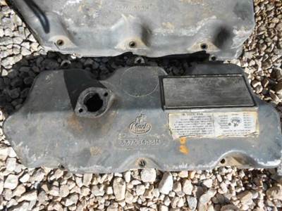 Mack E7-350 Valve Cover