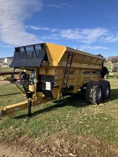 Vermeer MSC1000 Dry Manure Spreader