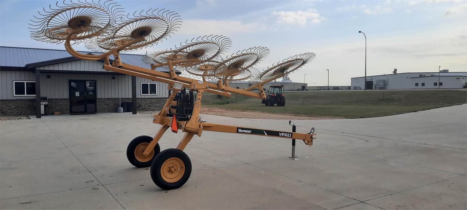2021 Vermeer VR1022 Hay Rake For Sale Inwood, IA 22633