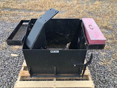 K&M MANUFACTURING ROCK BOX MCCORMICK MTX SERIES