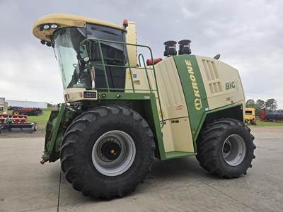Krone BIG X 700 Self-Propelled Forage Harvester