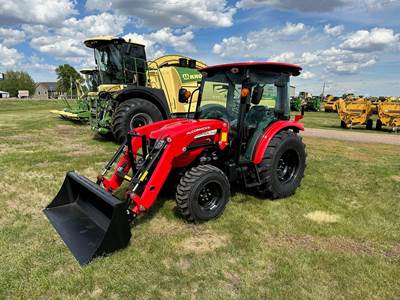 McCormick X1.37HC Tractor