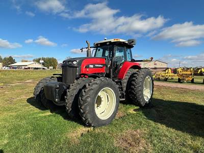Versatile 280 Tractor