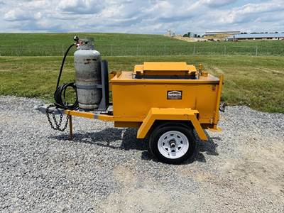 Roofmaster RM60 Towable Crack Sealer