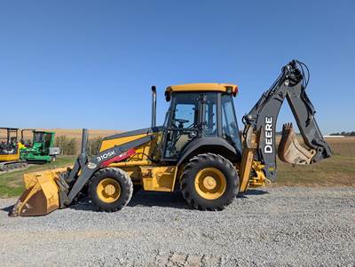 John Deere 310SK Backhoe