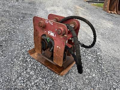 Allied HoPac 1600 Compactor Attachment, 26"X36" Baseplate, 65 mm Pins