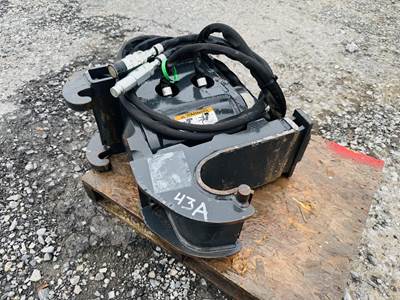 Bobcat PTX4 Coupler