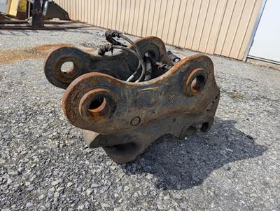 JRB Hydraulic Coupler