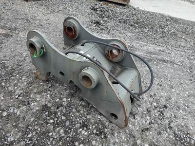 Volvo S1 HYD COUPLER Coupler