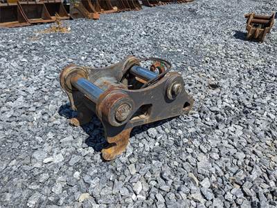 Volvo S3 Hydraulic Quick Coupler