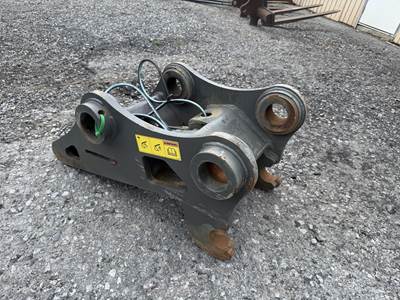 Volvo S3 Hydraulic Quick Coupler