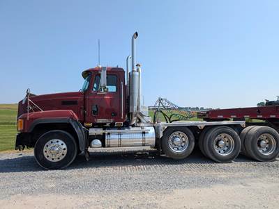 Mack CL733 Tri Axle Day Cab Truck - Cummins, 18 Speed Manual