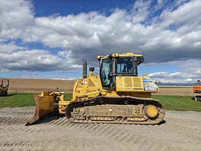 Komatsu D61PXI-24 Dozer