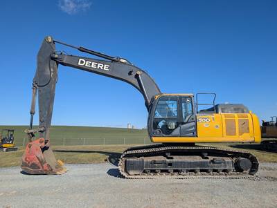 John Deere 300G LC Excavator