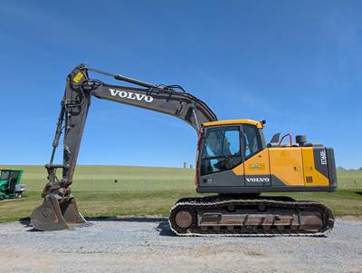 Volvo EC160EL Excavator
