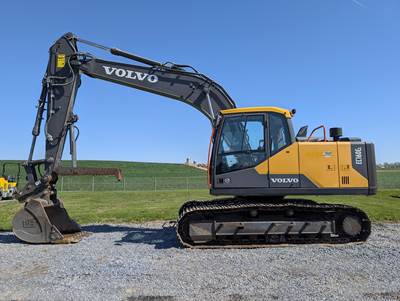 Volvo EC160EL Excavator